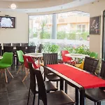 Mariner's - Self Catering - Adults Only فندق 4*