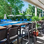 Mariner's - Self Catering - Adults Only فندق 4*