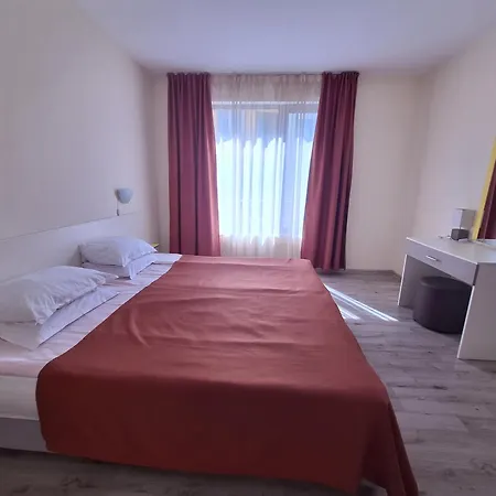 Хотел Mariner's